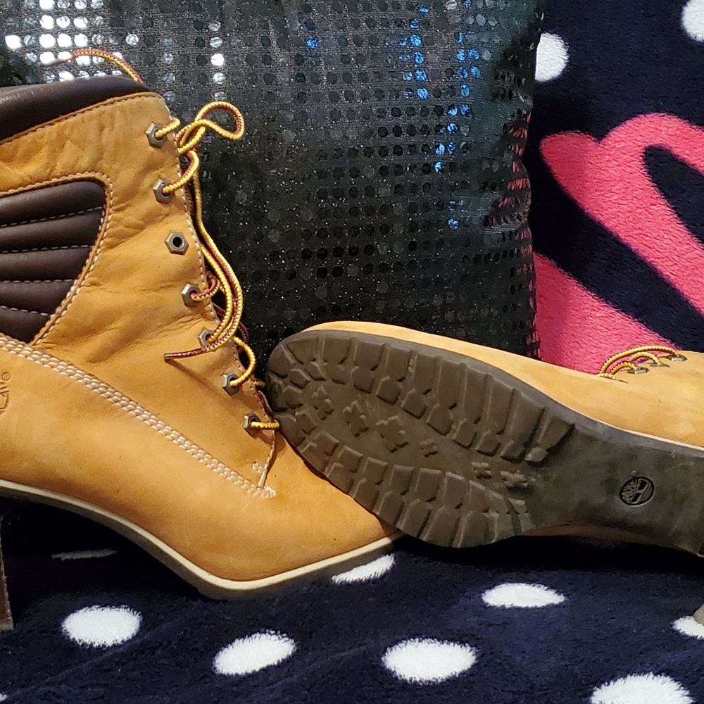 Women's Timberland High Heel Boots (Vintage)